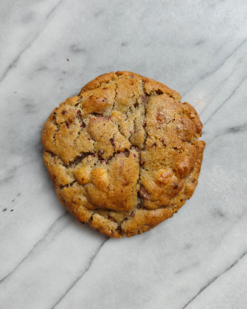 Vegetarische huisgemaakte Raspberry Ruby Cookie